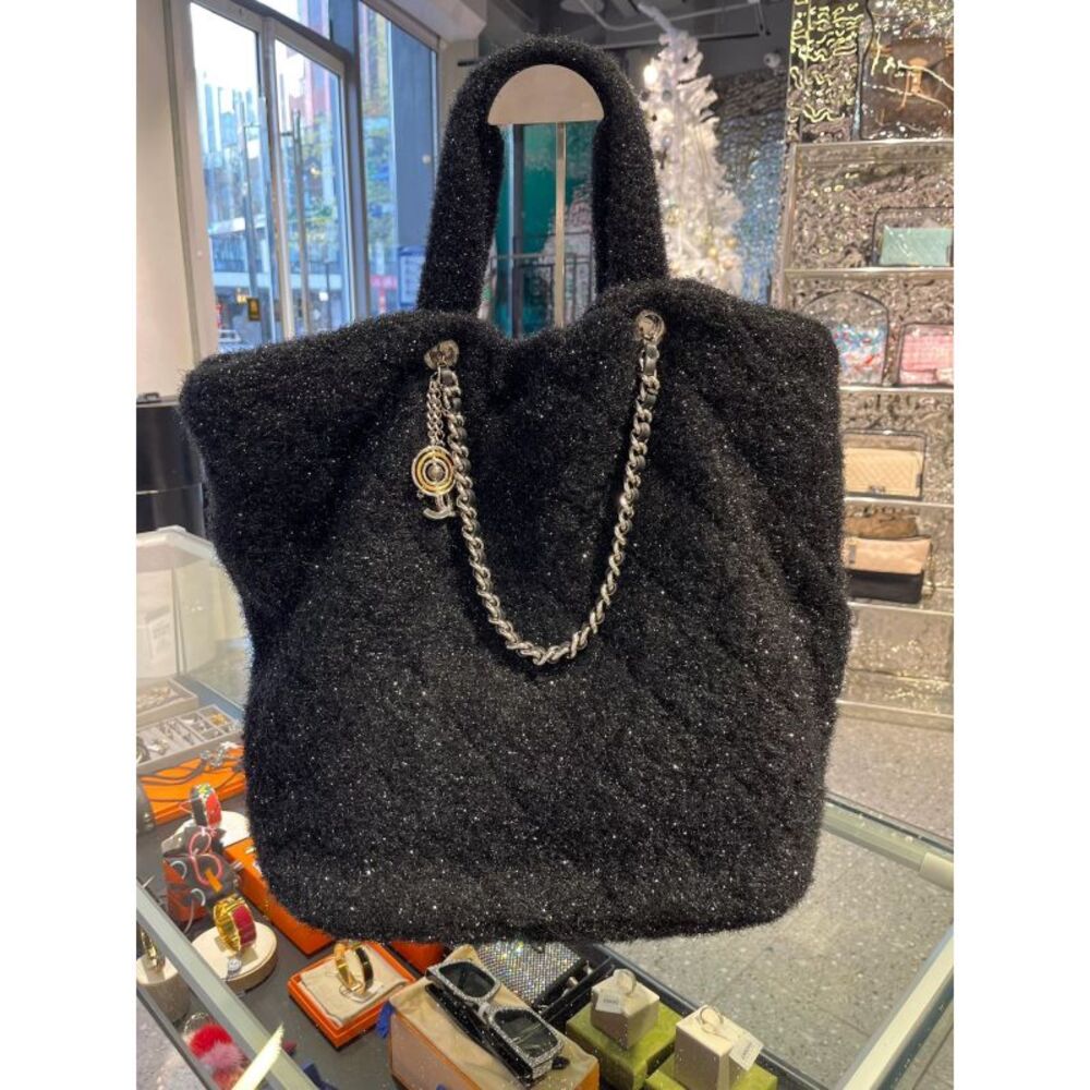 Chanel Women Pre-Loved Bag Very Good Condition